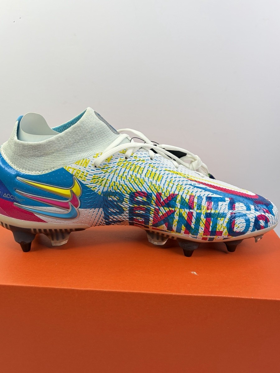 Nike Phantom GT Elite DF 3D SG Pro ACC Flyknit Soccer Cleats Men
