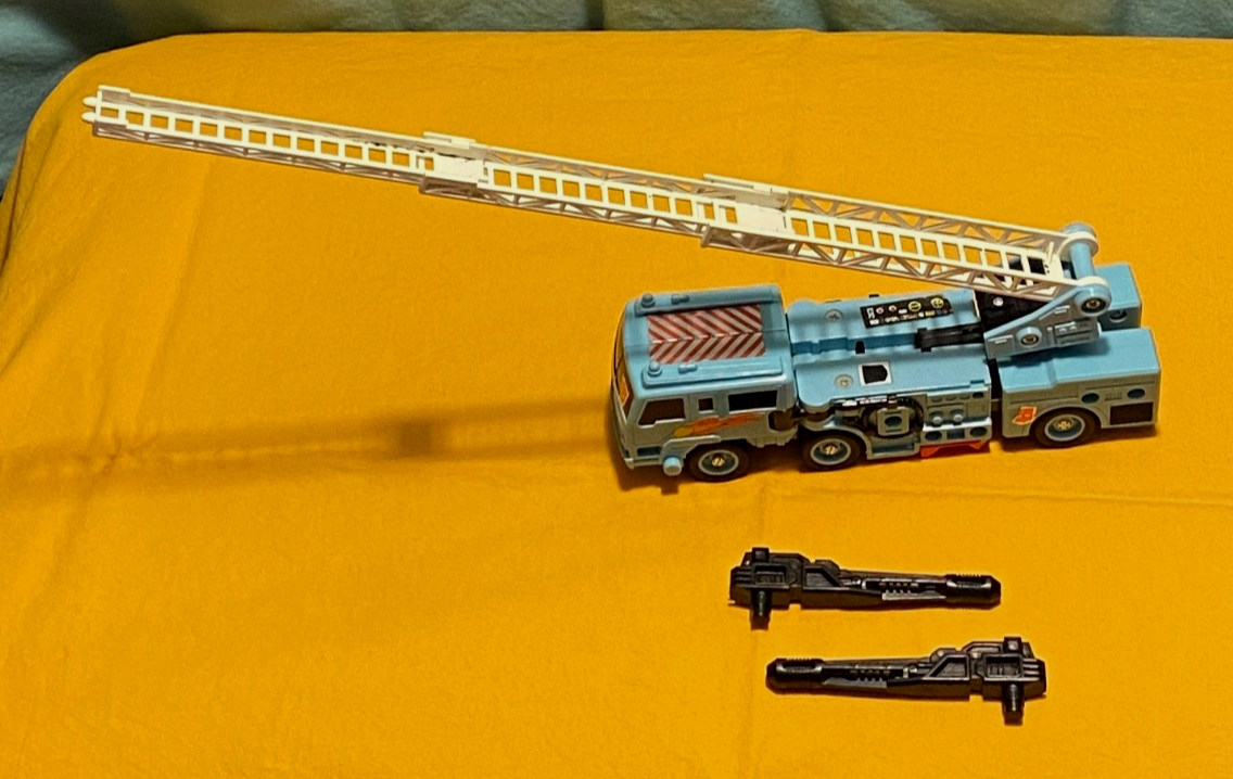 original G1 Transformers HOT SPOT (metal-chest) WITH GUNS Defensor