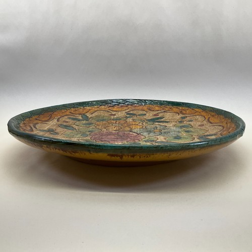 Deruta Italian Pottery by Dipinto A Mano Hand Painted Graffito 12 1/2" Plate - Picture 4 of 7