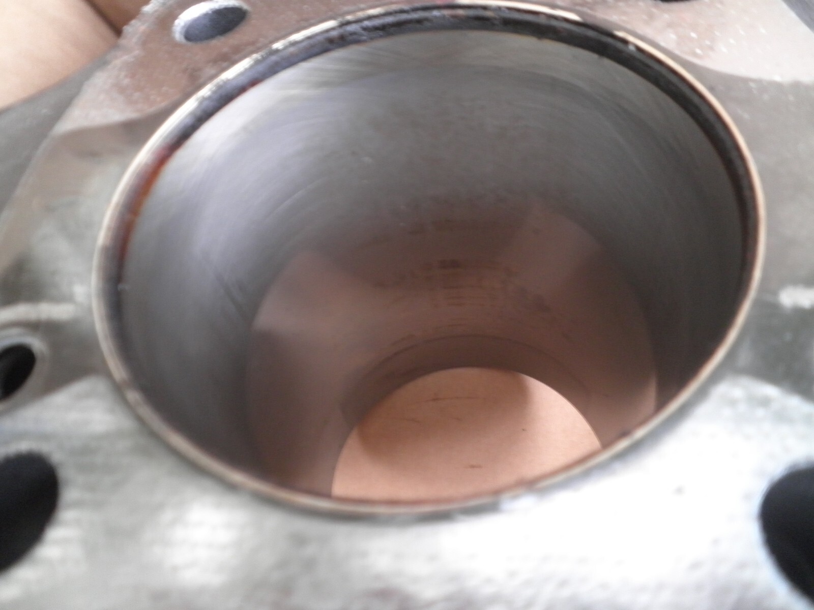 2017+ HARLEY OEM TOURING SOFTAIL M8 114 OIL COOLED CYLINDER HEADS JUGS