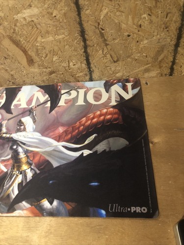 Stand Among Heros Theros PLAYMAT PARA Magic the Gathering Game Day Magic the Gathering Ultra Pro - Imagen 3 de 3