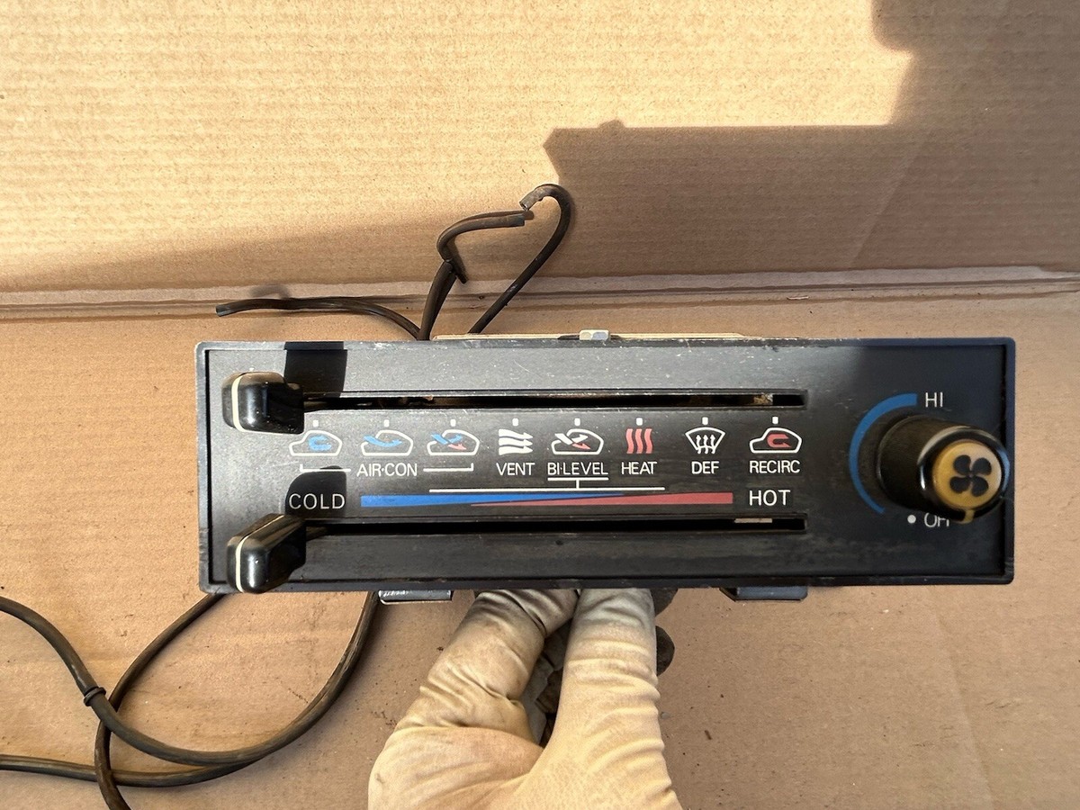 79-83 DATSUN 280ZX A/C HEAT AIR CONDITIONING CONTROL WITH 79-83 DATSUN 280ZX A/C HEAT AIR CONDITIONING CONTROL WITH