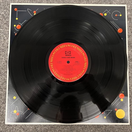 WINGS Venus And Mars 1975 LP Vinyl Record W/Sticker & 2 Posters McCartney NM/EX - Picture 8 of 12
