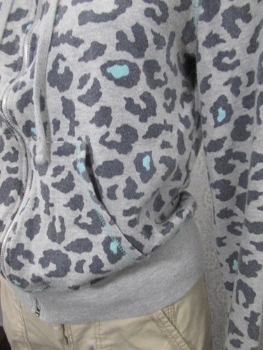 No Boundaries Pullover Gray Blue Leopard Print Knit Full Zip Hoodie, Size M - Picture 5 of 11