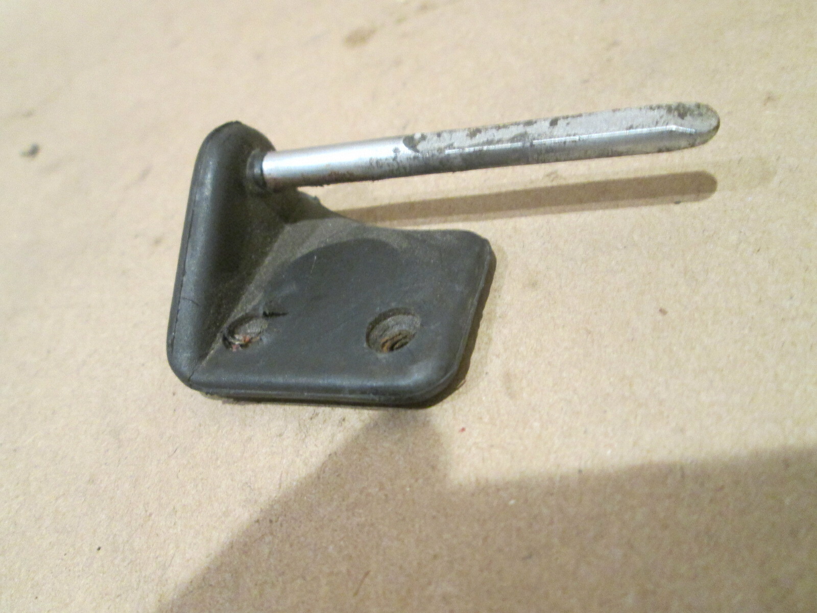 Ferrari 348,355,Mondial LH Sun Visor Bracket P/N 61003300