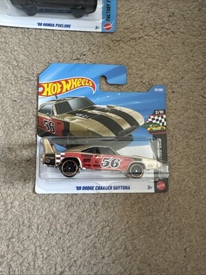 Hot Wheels / '69 Dodge Charger Daytona / Nr. 23 von 250