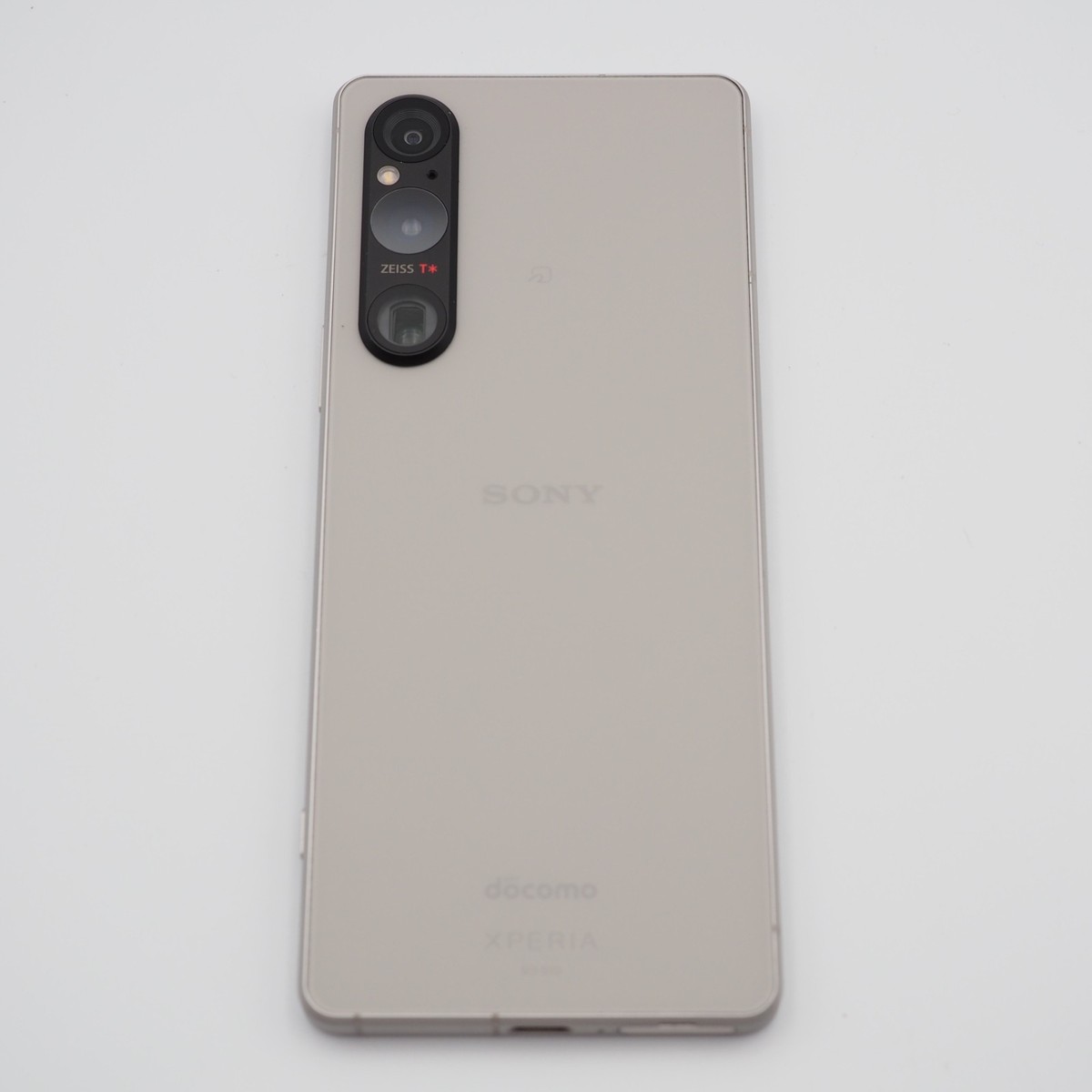 EXC] Sony Xperia 1 V Platinum Silver 256GB 12GB RAM Dual SIM