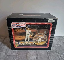 NOLAN RYAN Sports Impressions Statue with Mini Plate Wood Base NIB W/COA RANGERS