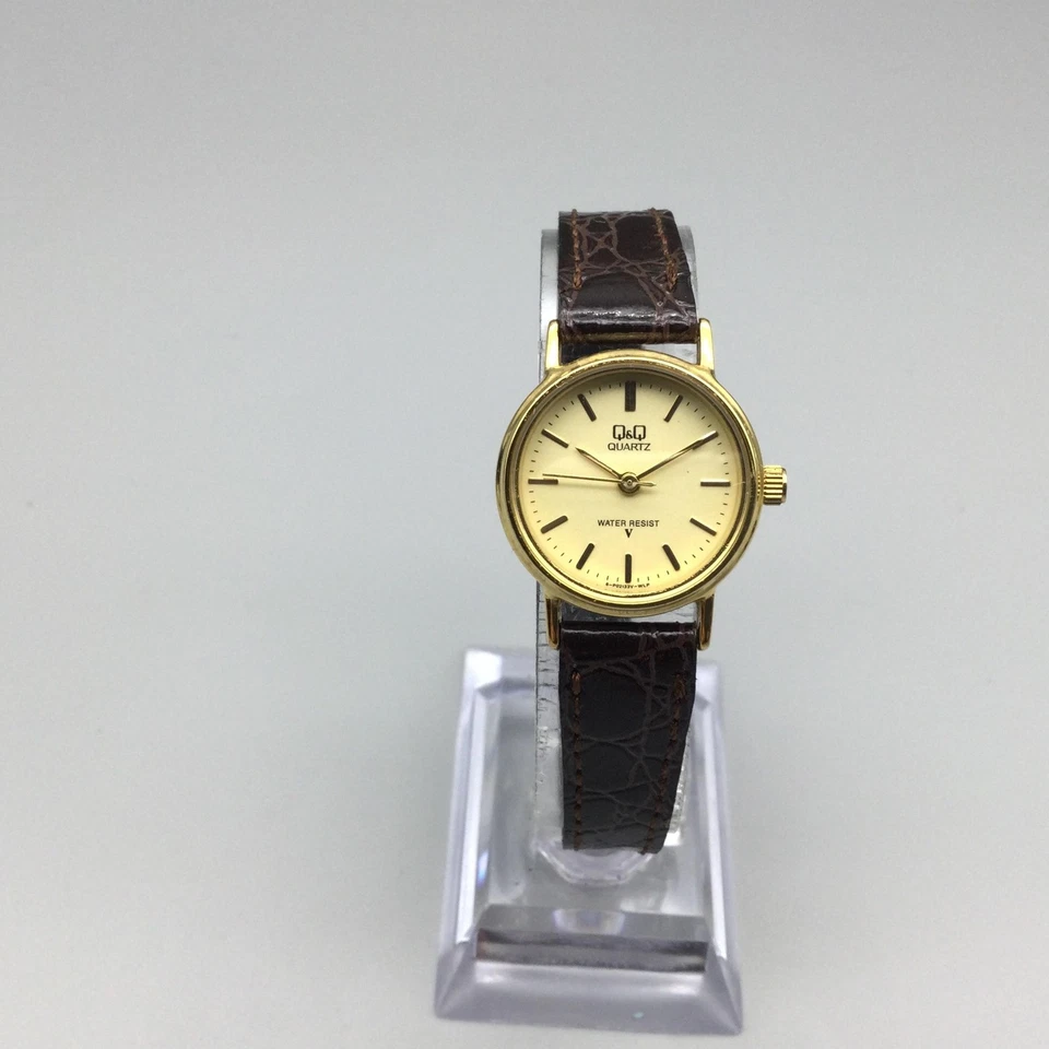 Vintage Q&Q Watch 23mm Women Gold Tone Brown Leather Strap New Battery - image 2 of 4