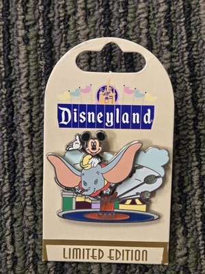 Disney Pin DLR Tiered Attraction Collection LE 1000 Dumbo Flying Elephant 