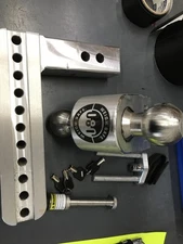 WEIGH SAFE ADJUSTABLE 8" 180° DROP HITCH 2" RECEIVER 12.5K KEYED ALIKE LTB8-2-KA