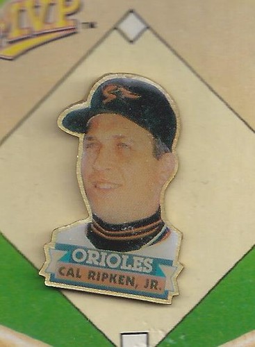 Cal Ripken Jr MVP Commemorative Pin 1990 - Picture 2 of 2