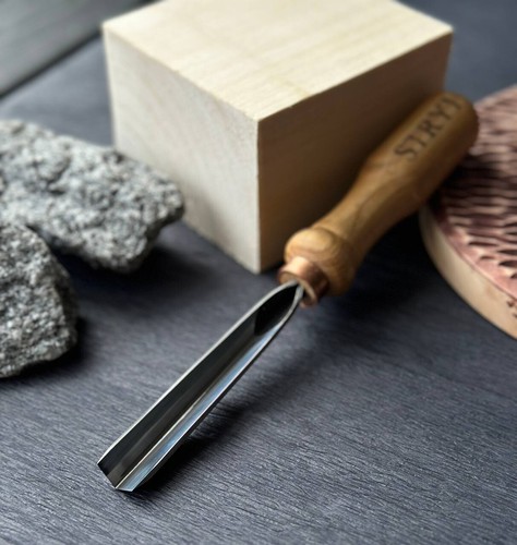 V-parting Chisel 0,4" (10 mm) STRYI, Woodcarving Gouge, Forget Steel Tools - Picture 4 of 9