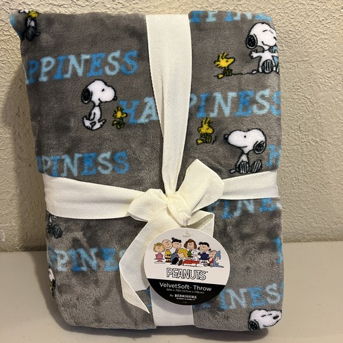 Peanuts By Berkshire Velvet Soft throw 50”X70” Gray Multi Color Happiness NEW - Afbeelding 1 van 7