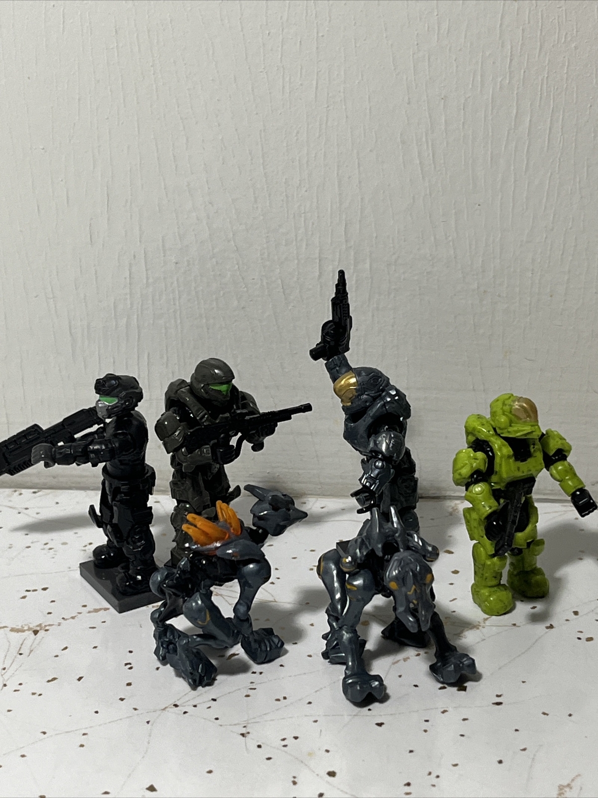 Picture 4 of 24