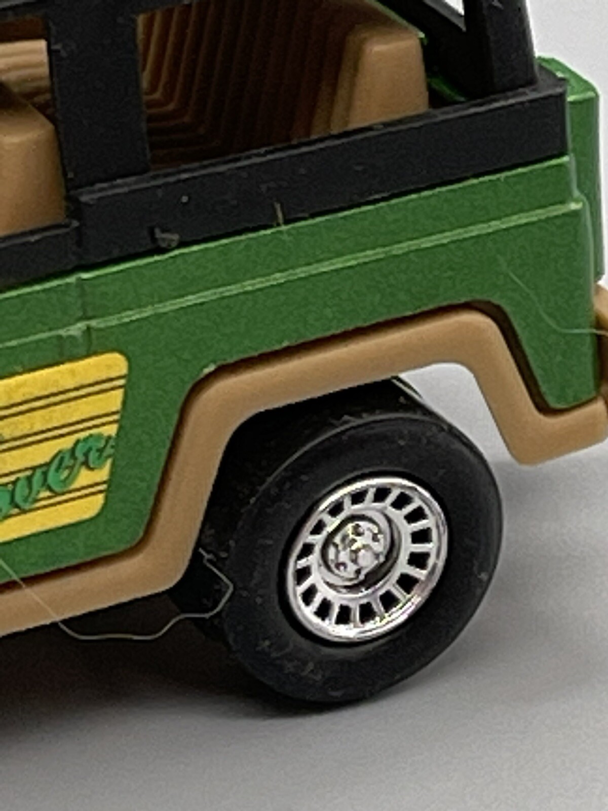 Picture 4 of 6
