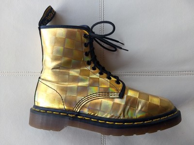 holographic doc martens