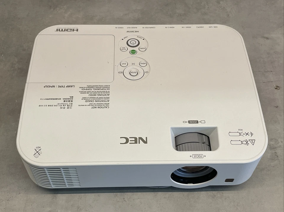 NEC NP-ME301W WXGA 3LCD 3000 ANSI Lumens Projector | Lamp Hours 57 - Image 2 of 4