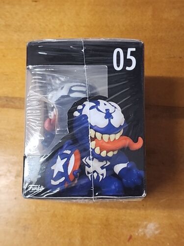 CAPTAIN AMERICA Bobble-Head Figure FUNKO Minis MARVEL Venom #5 NEW IN BOX - Picture 5 of 6