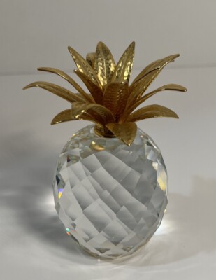 Large Swarovski Austrian Crystal Pineapple Hammered Gold Leaves 4.25  Tall EUC