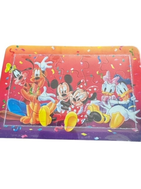 Goofy, Pluto, Mickey, Minnie, Daisy & Donald with Confetti Puzzle