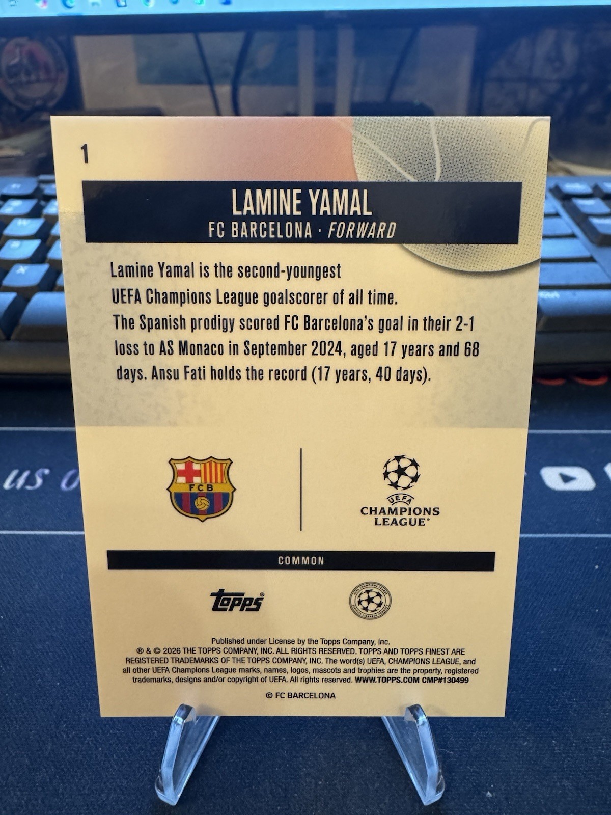 2026 Topps Finest FC Barcelona #1 Lamine Yamal Common view 2