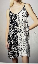 New Simply Vera wang womens small Chemise Black White Nightgown  Spaghetti Strap