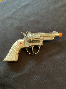 Vintage HUBLEY 2 In 1 Diecast Red Star Cap Pistol Made In The USA