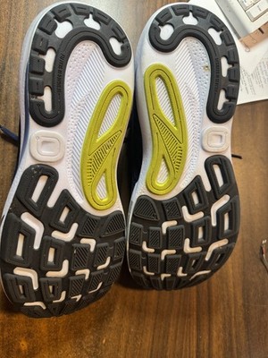 Size 10.5 - Brooks Adrenaline GTS 24 Peacoat Black