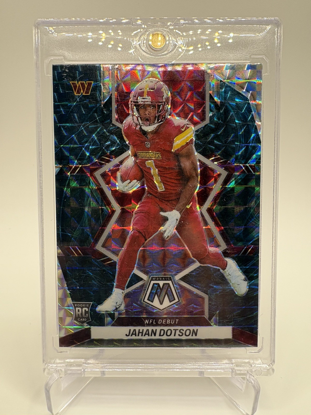 2022 Panini Mosaic - NFL Debut Jahan Dotson #280 Genesis Mosaic Prizm (RC)
