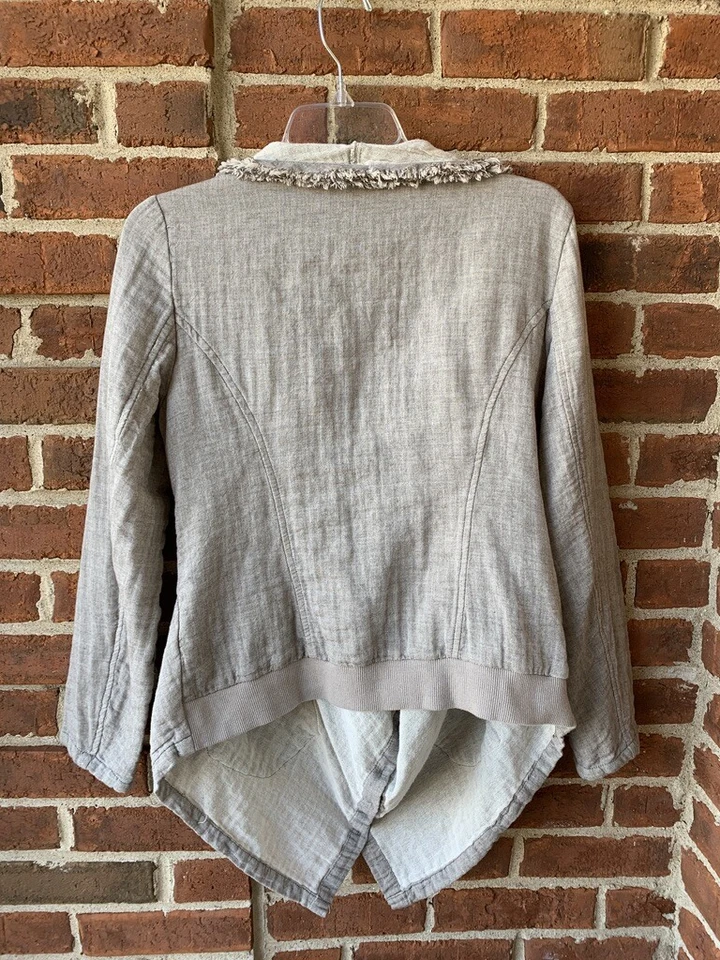 Monoreno Women's Shirt Top Taupe Wrap Jacket Frayed Edge Buttons Gauzy Look Sz M - Image 3 of 4