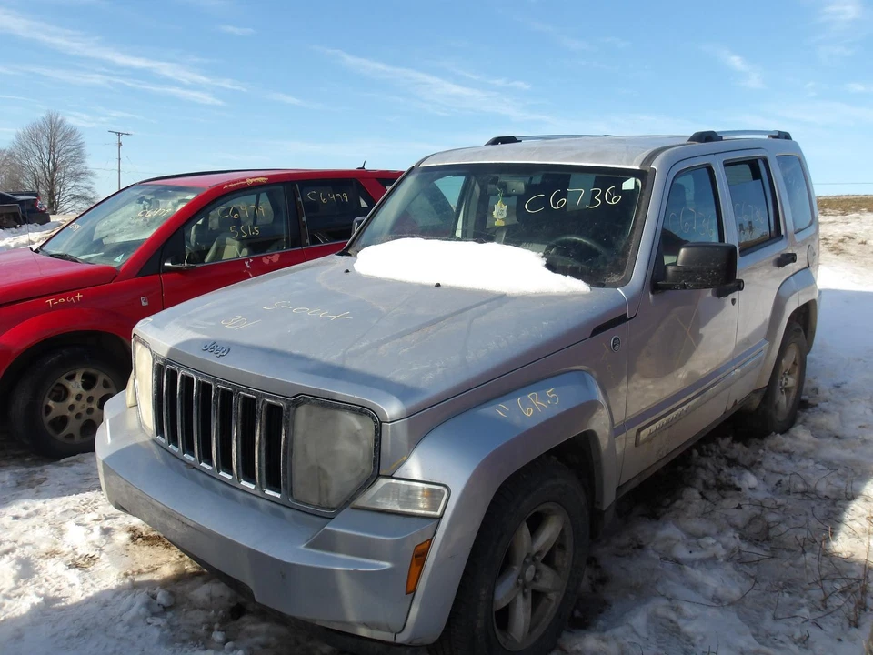 Conjunto de filtro de aire usado se adapta a: Jeep Liberty 2009 3,7 grado A Foto 2 de 4