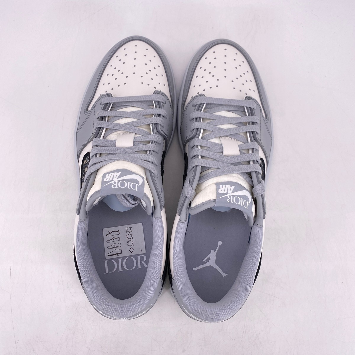 Air Jordan 1 Retro Low 