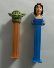 PEZ Candy Dispenser 2. BB4