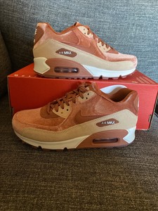Nike Air Max 90 Women's Peach