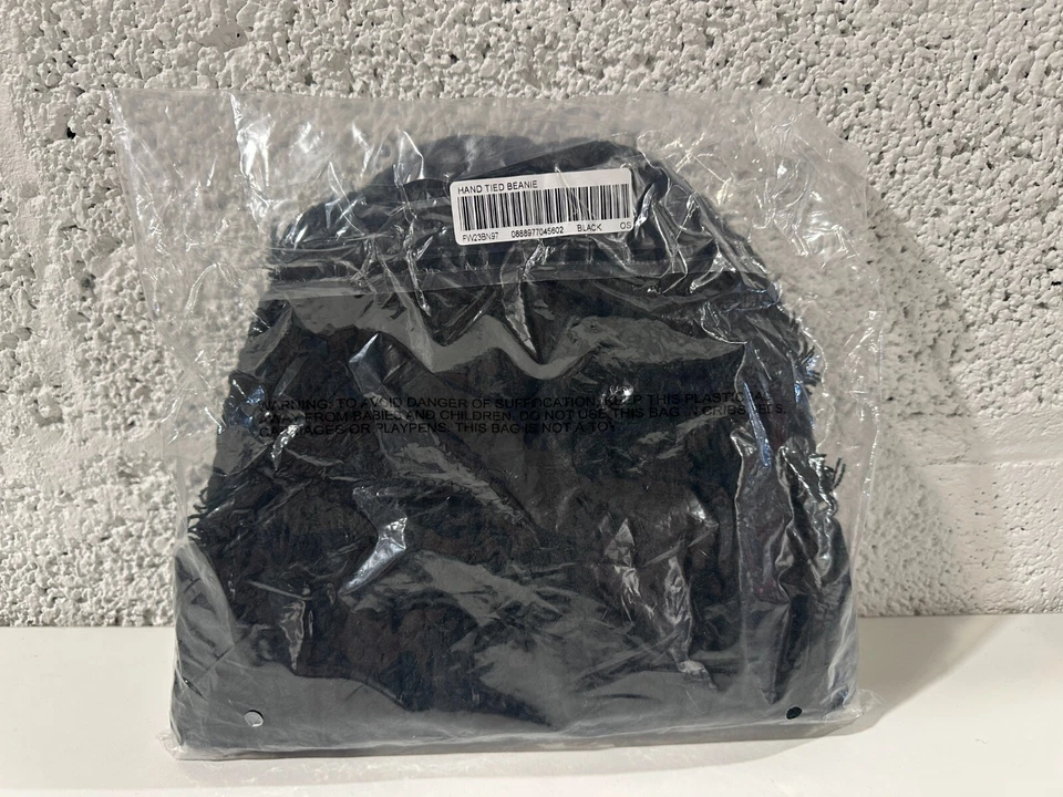 Новый запечатанный Supreme вручную завязанный Beanie FW23 черный подлинный - Изображение 2 из 2