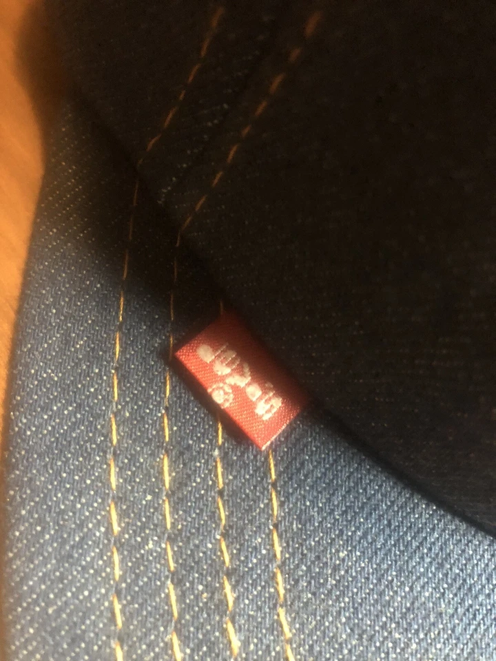 Etiqueta roja denim vintage de Levi’s. Correa de cuero #1450. Foto 3 de 4