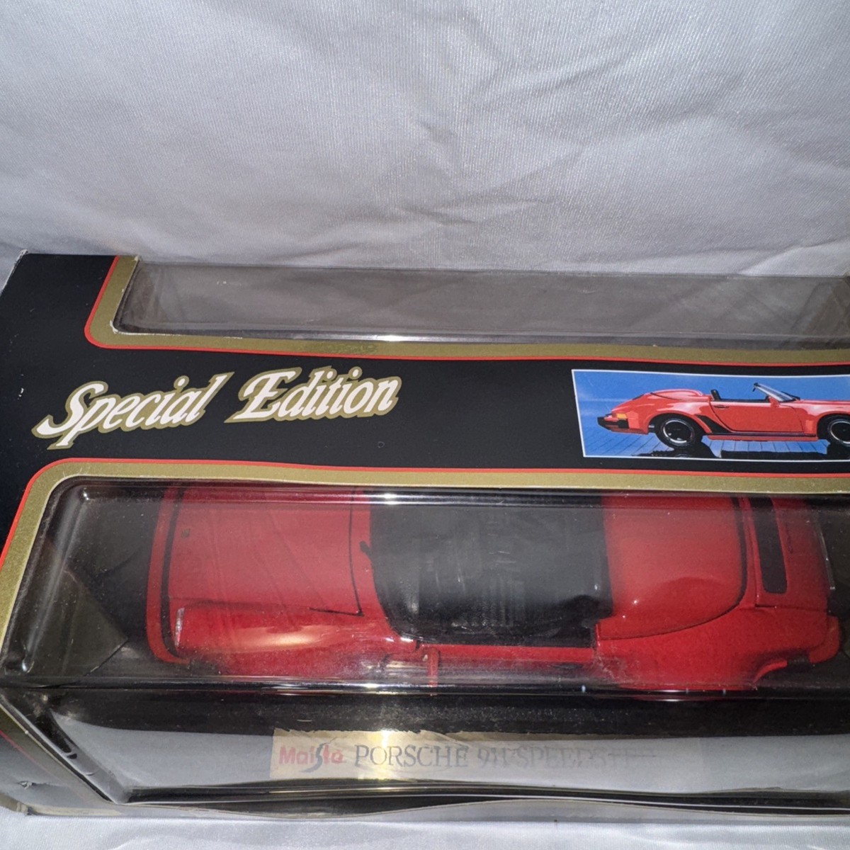 Maisto Special Edition 1 18 1989 Porsche 911 Speedster #31802 for