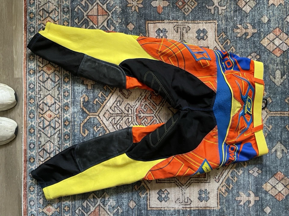 Calça de motocross O’Neil multicolorida tamanho 34 - Imagem 3 de 3