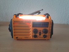 Kurbelradio solar mit Taschenlampe