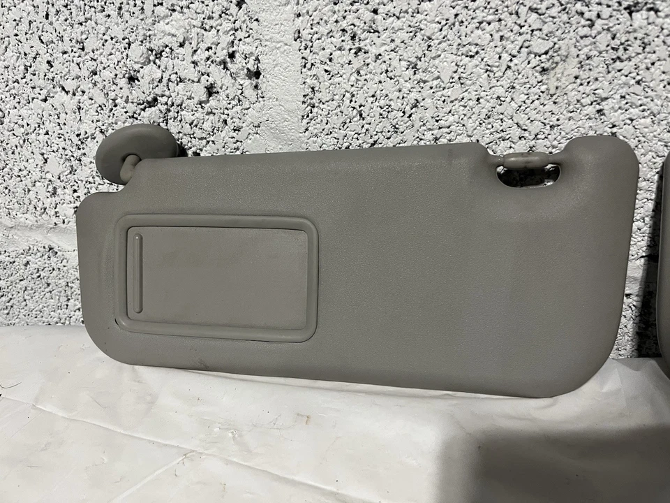 2009 - 2013 丰田 COROLLA 左右遮阳板 原始设备制造商 带夹子!! 原始设备制造商!! — 第 2/4 张图片