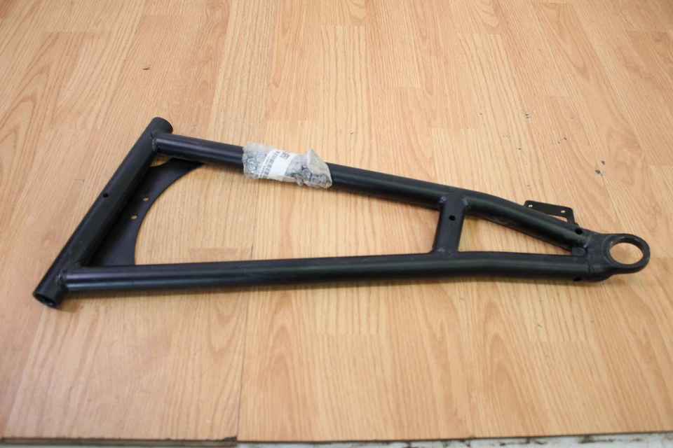 2014 POLARIS RZR 800 S NOS передний нижний правый A-образный рычаг/рычаг управления S - Изображение 4 из 4