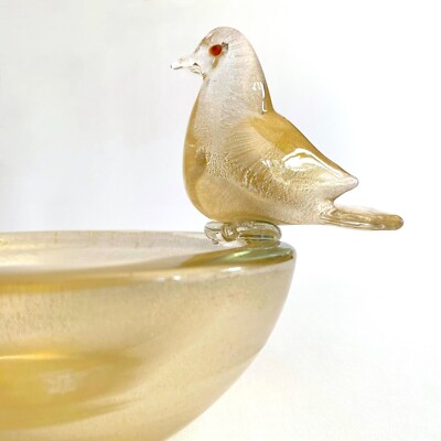 MODERNIST ARCHIMEDE SEGUSO MURANO ART GLASS GOLD LEAF BIRD