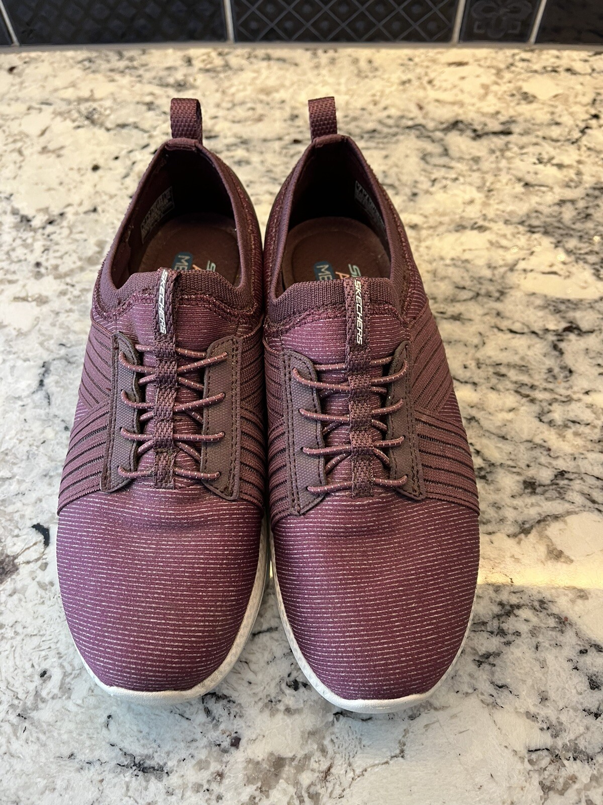 womens air cooled skechers