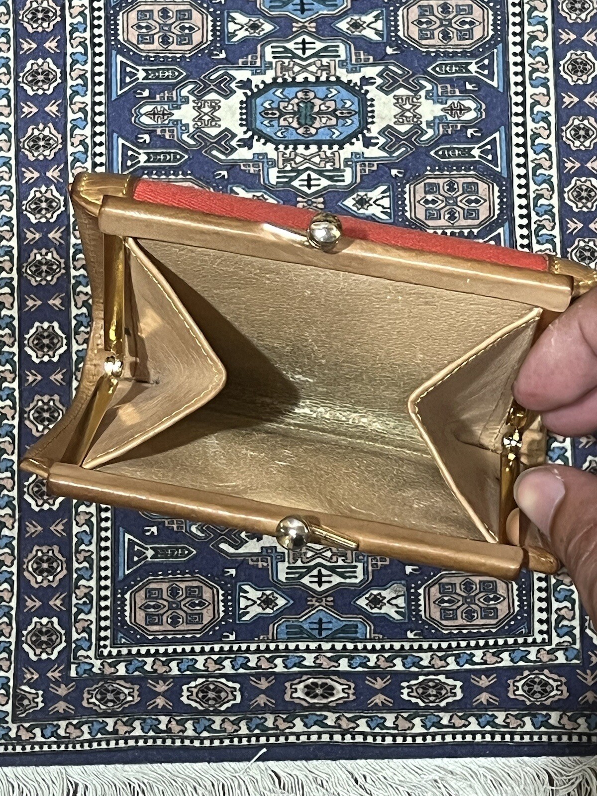 Foto 5 di 8