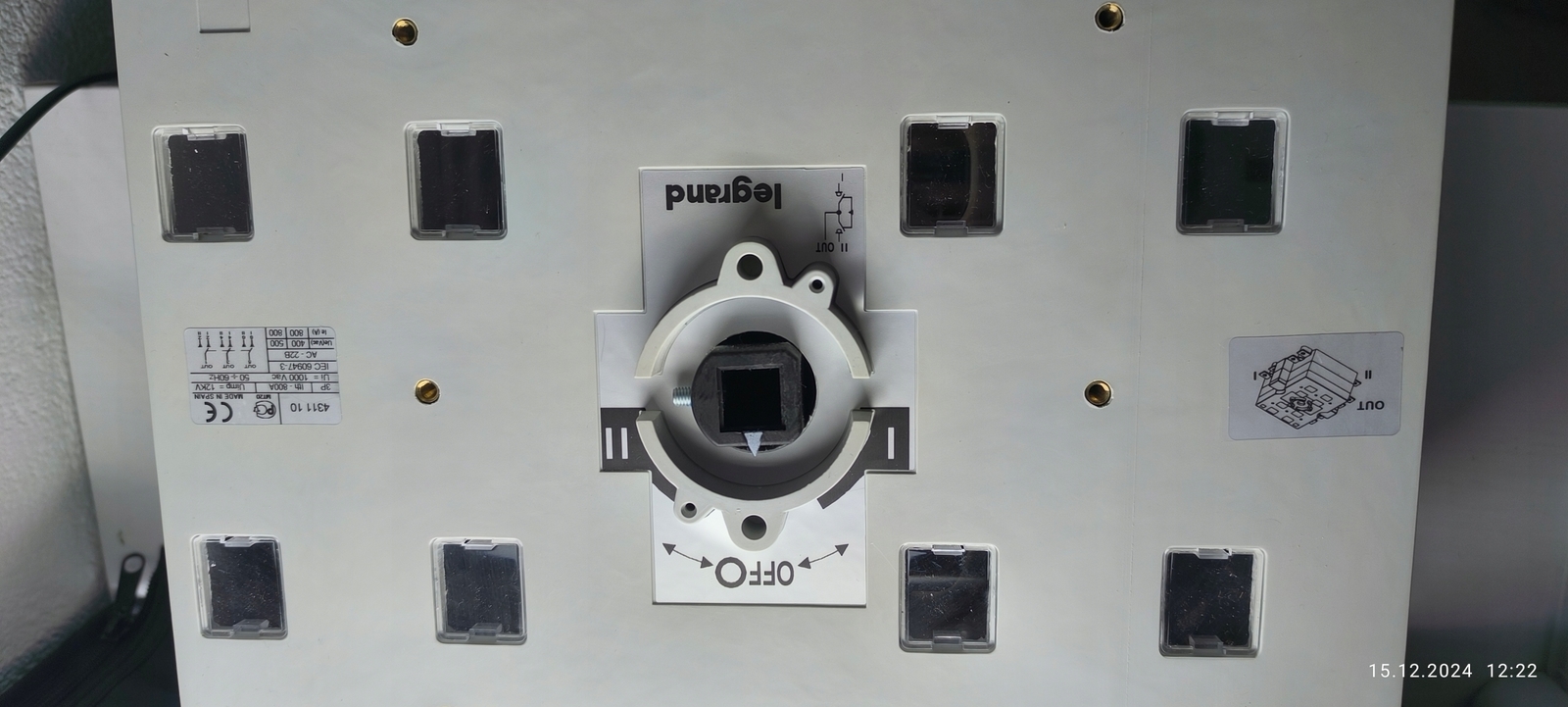 Legrand 431110 Switch 1-0-2 800A 3P DCMX