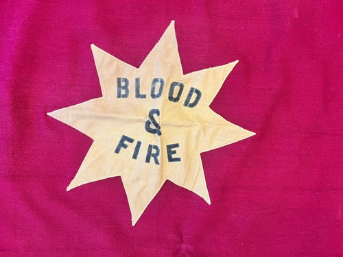 Antigua Bandera de Sangre y Fuego del Ejército de Salvación Era de la Primera Guerra Mundial Borde Tejido 56" x 36" - Imagen 8 de 17
