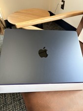 Apple MacBook Air 13-inch M3 Midnight 16GB RAM 512GB SSD 10-Core GPU Touch ID