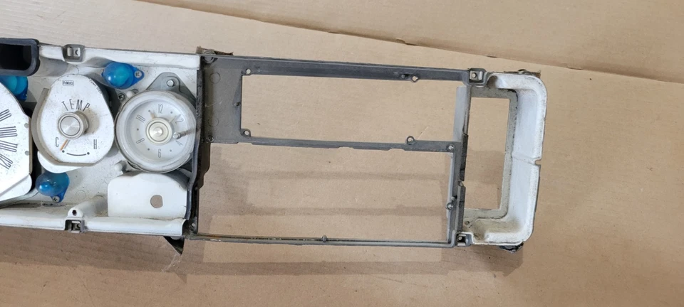 Velocímetro Mercury Park Lane 1965-66 medidor de tablero C6MF-17265 FOMOCO Foto 4 de 4