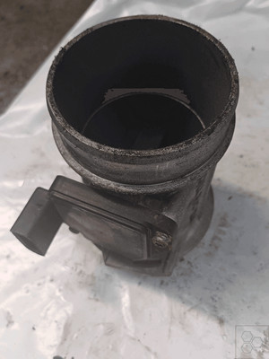 Durchflussmesser/Debimeter  SKODA SUPERB (3U) 2.5 TDI (114Kw) Ber. 621856